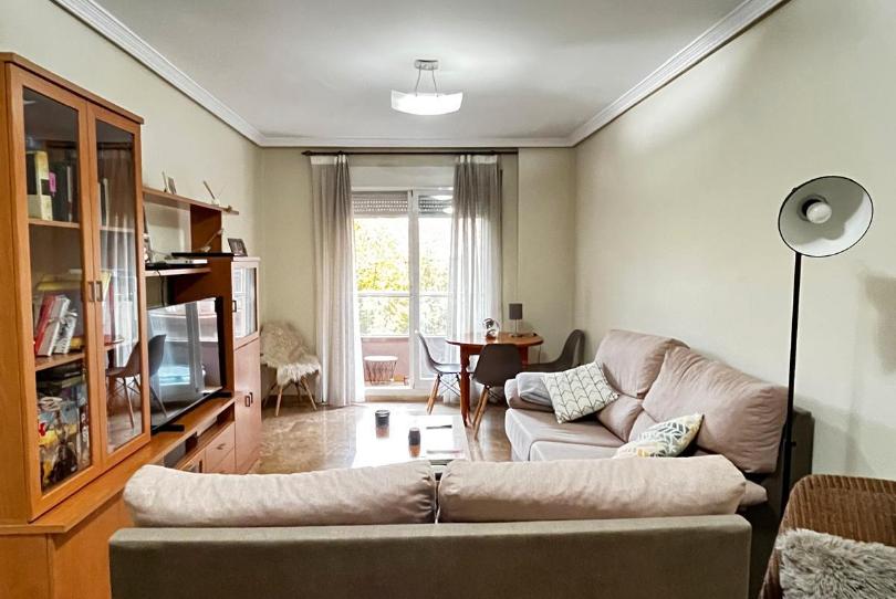 Photo 1 of Apartment for sale in Industria, Albacete