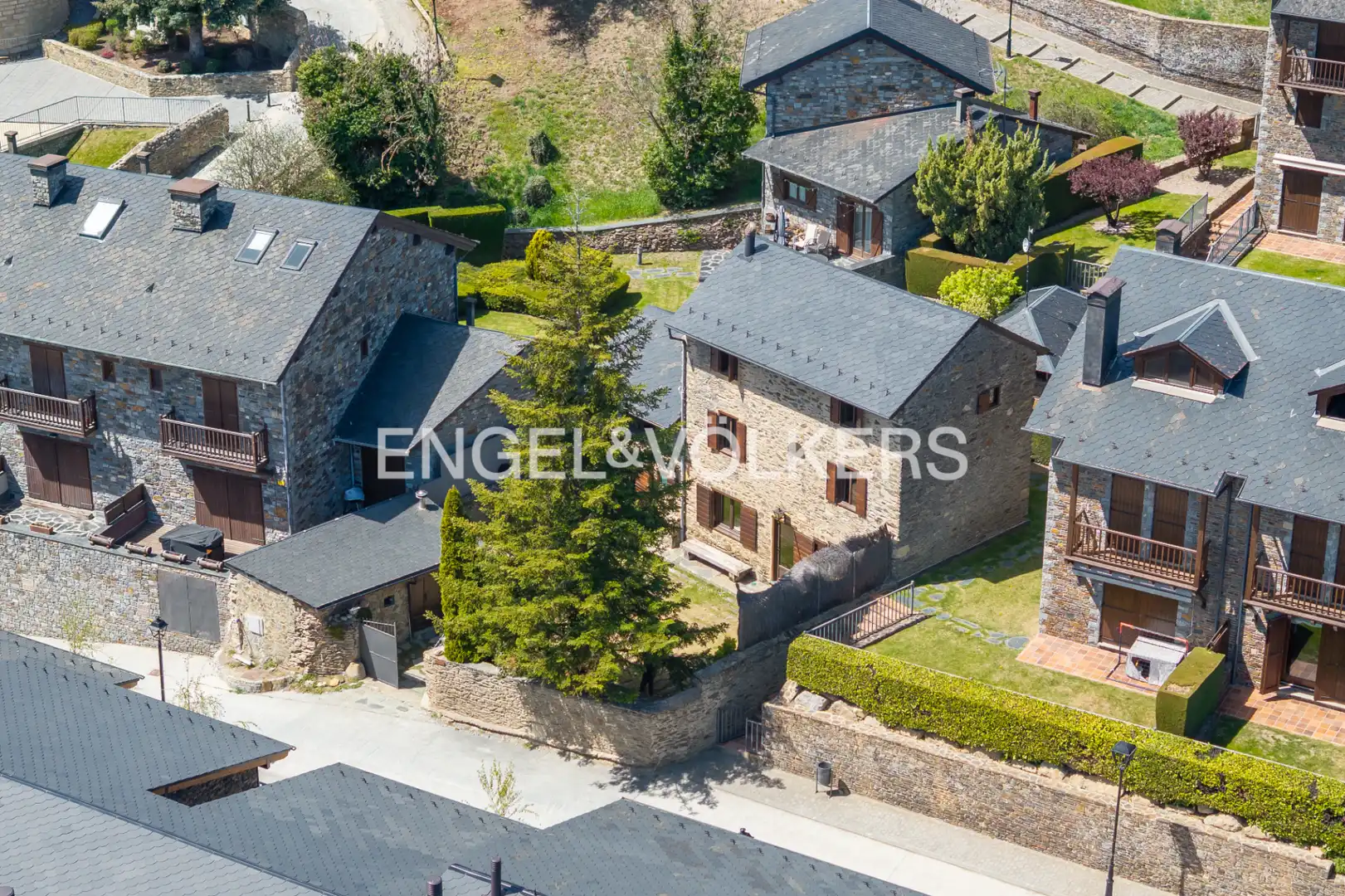 Exterior view of Houses for sale in Bolvir  with Heating, Private garden and Parquet flooring