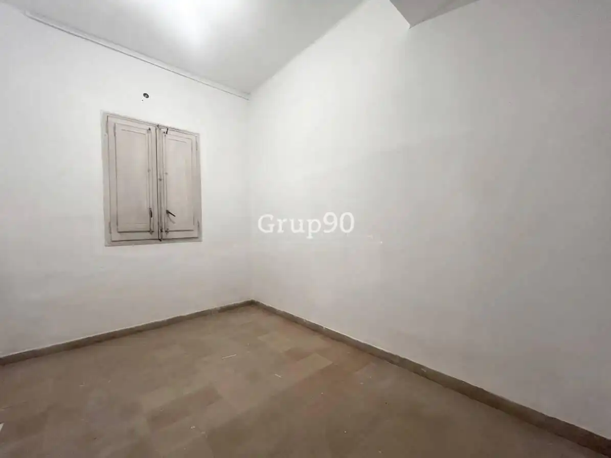 Erdgeschoss zum Verkauf in Lleida mit Balkon