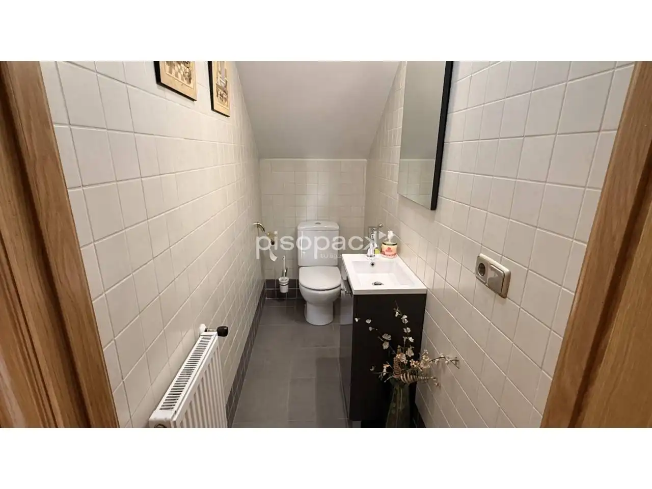 Baño de Casa adosada en venta en Berrioplano / Berriobeiti con Calefacción, Jardín privado y Parquet