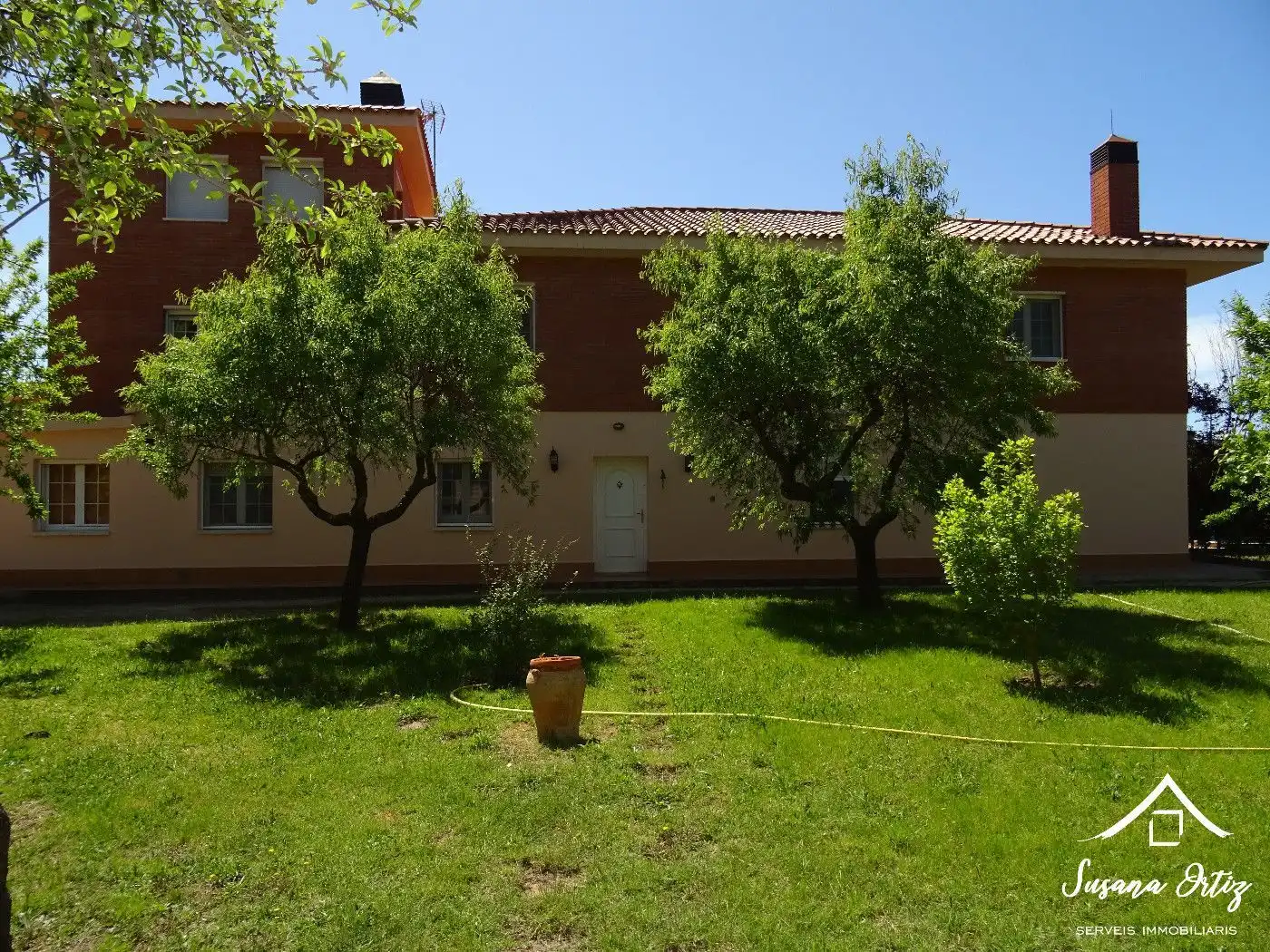 Vista exterior de Casa o chalet en venta en El Bruc con Aire acondicionado, Calefacción y Jardín privado