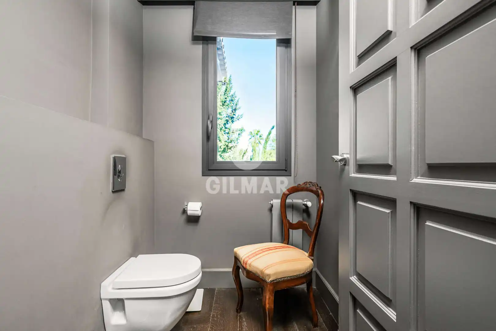 Baño de Casa o chalet en venta en Bormujos con Calefacción, Jardín privado y Piscina