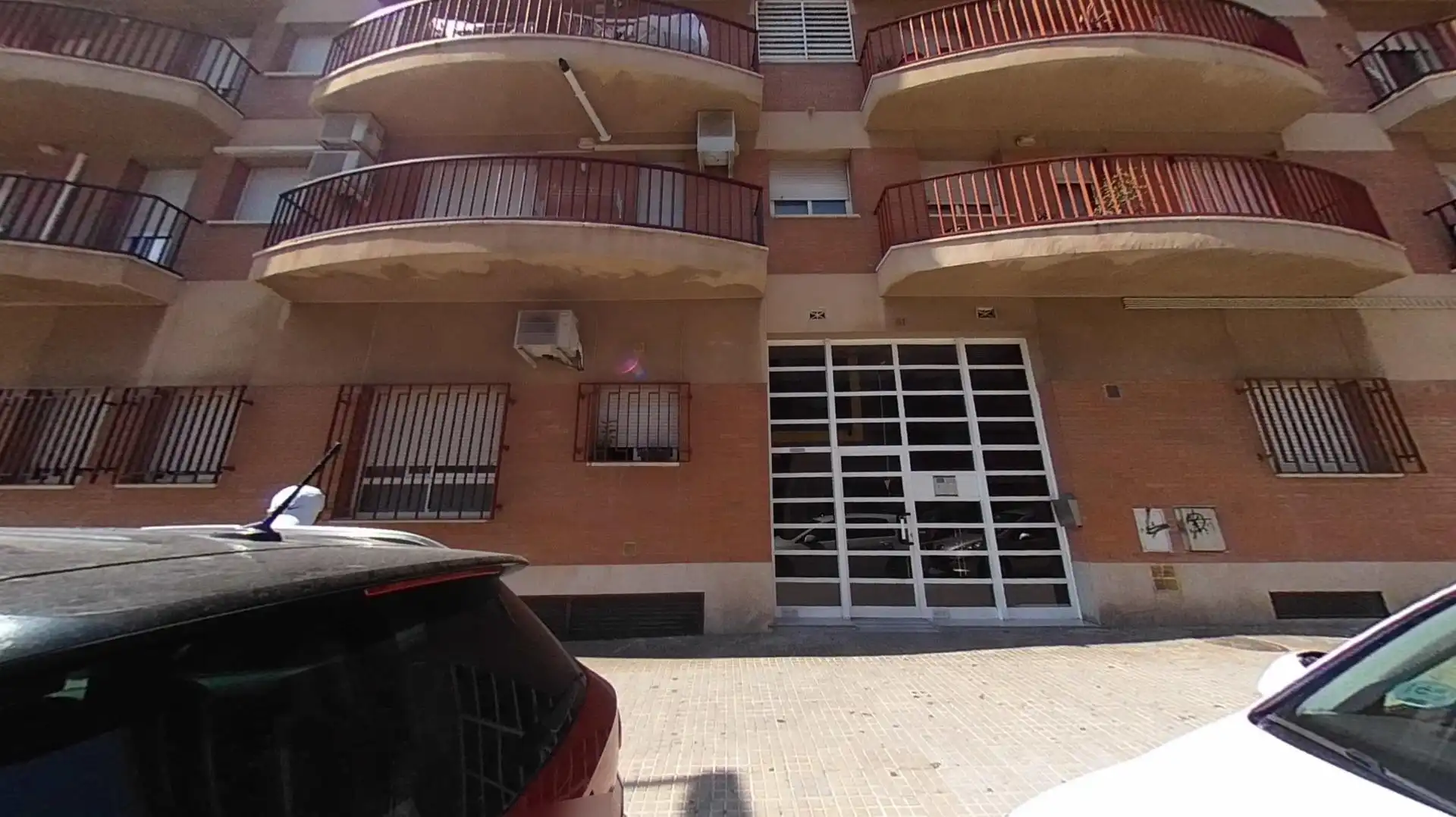 Vista exterior de Pis en venda en Ripollet amb Calefacció i Balcó