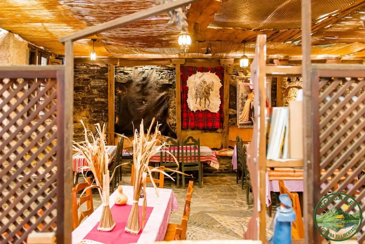 Casa o chalet en venta en Santa Colomba de Somoza con Calefacción y Trastero