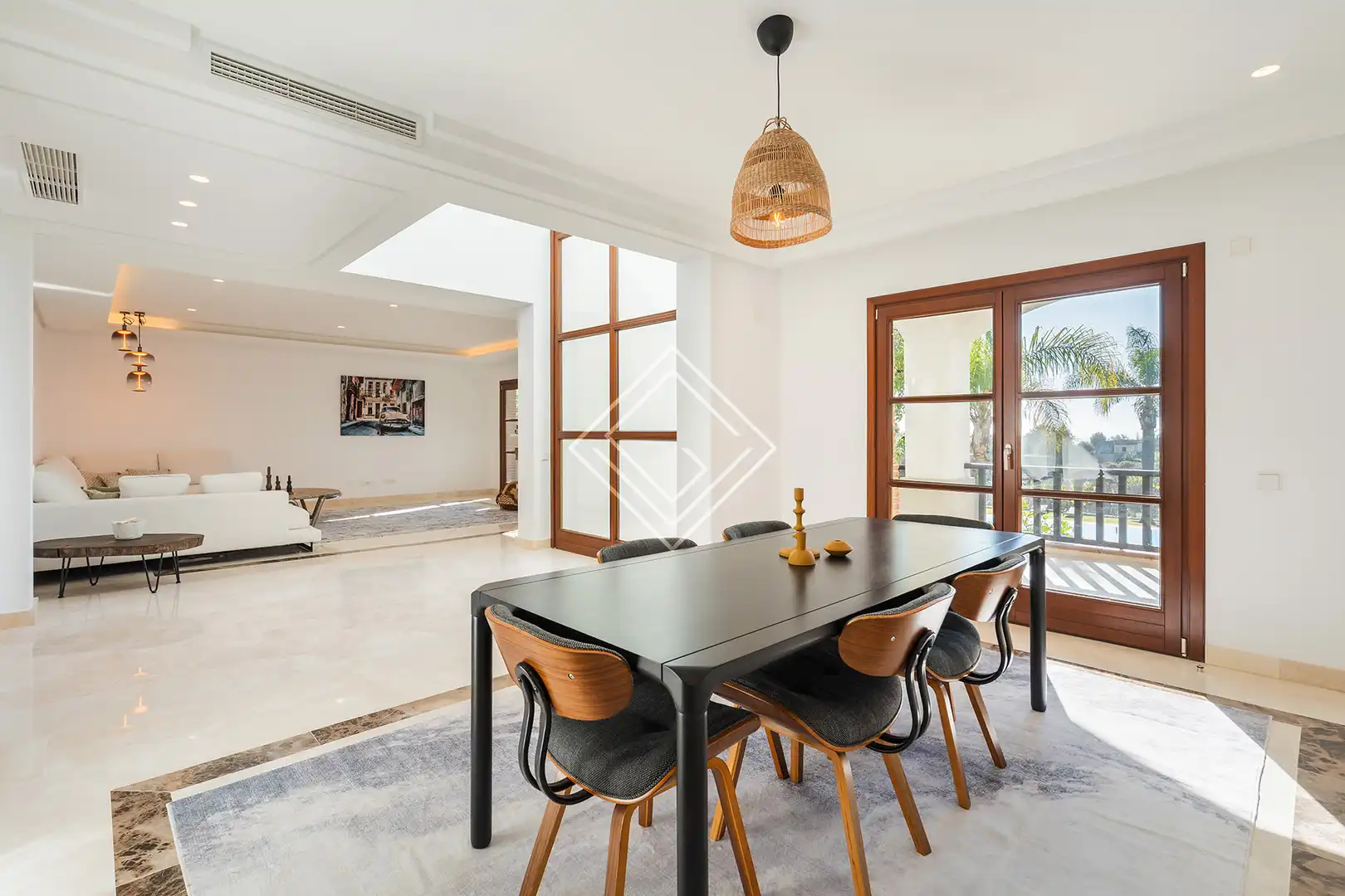 Chalet con piscina en venta en Milla de Oro, imagen 5