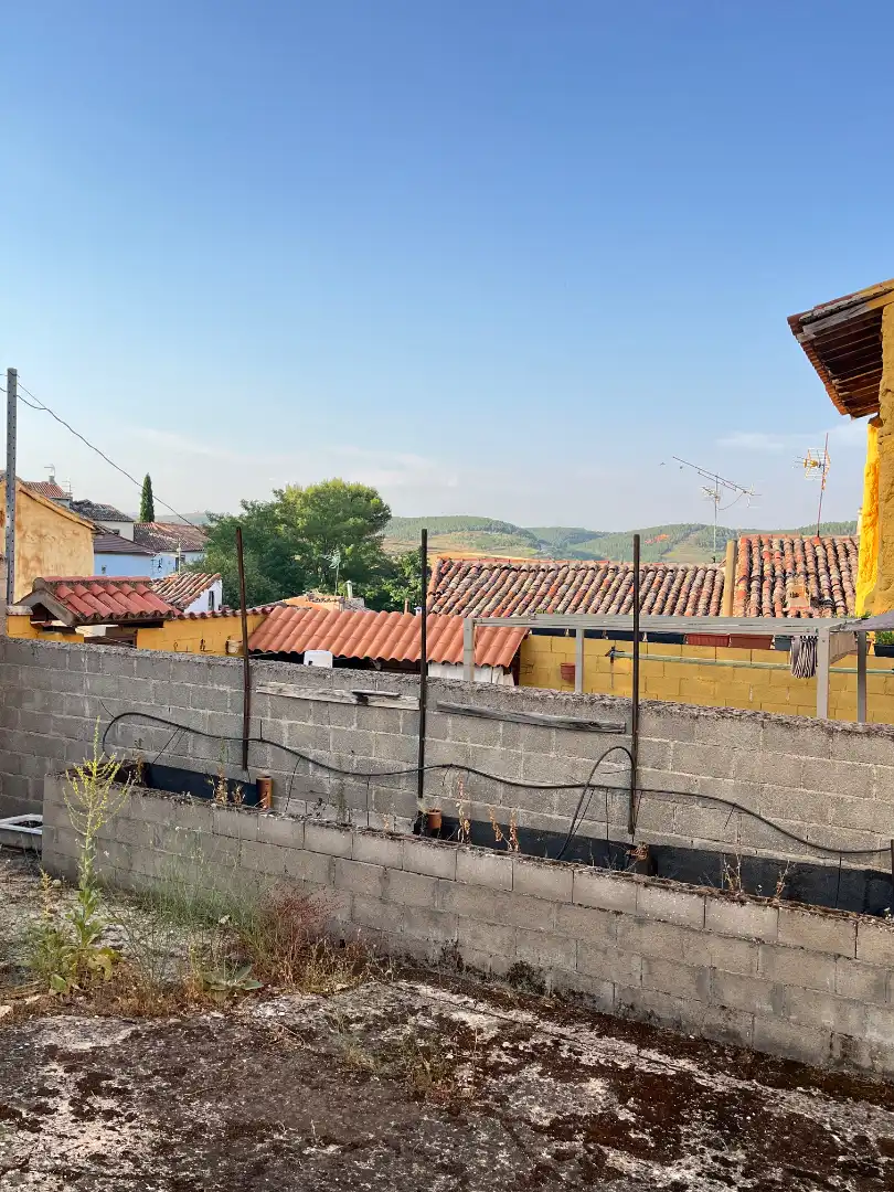 Finca rústica en venda en Cogolludo amb Jardí privat, Moblat i Balcó