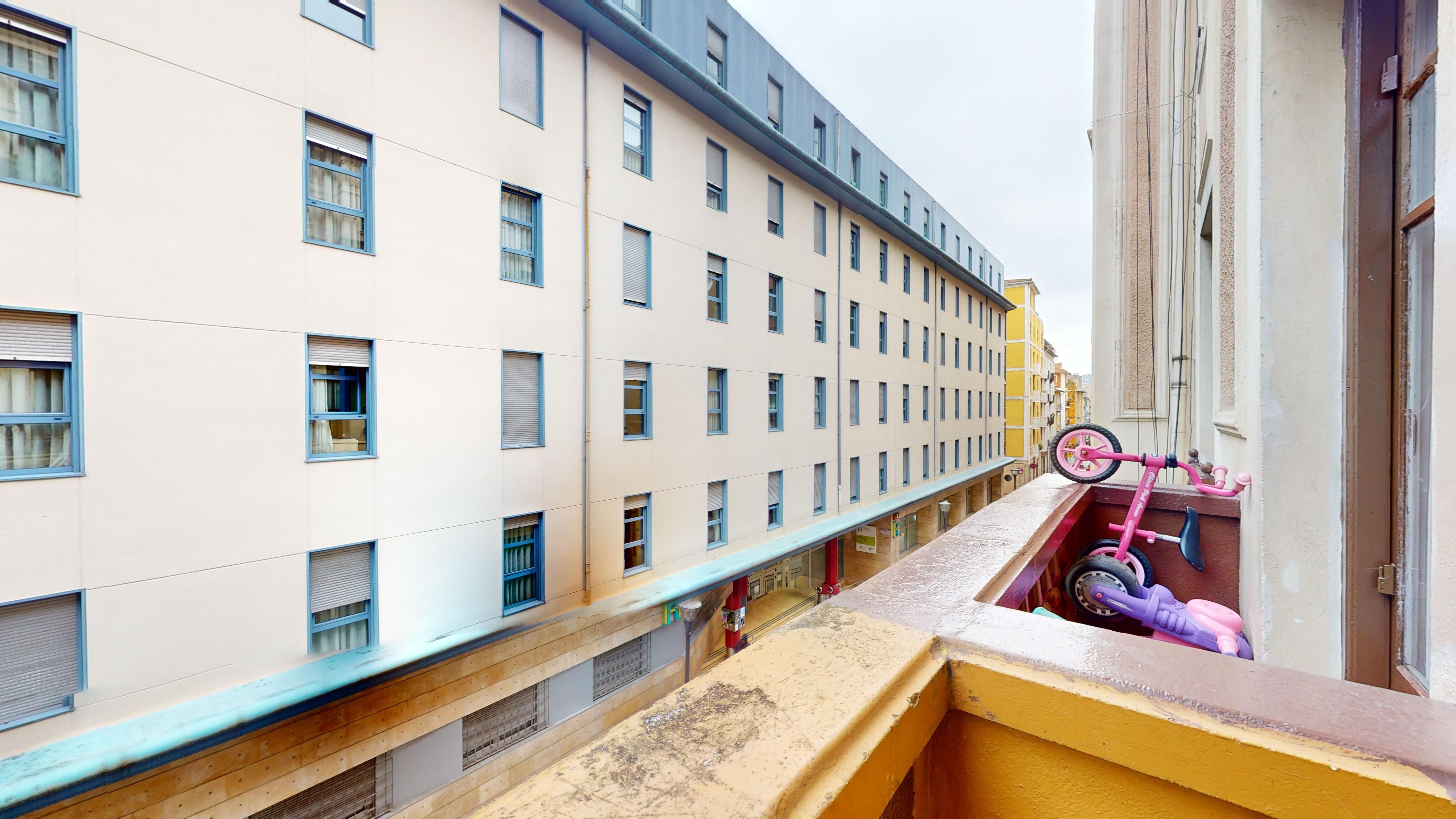 Pis en venda a Gorte Kalea, San Francisco