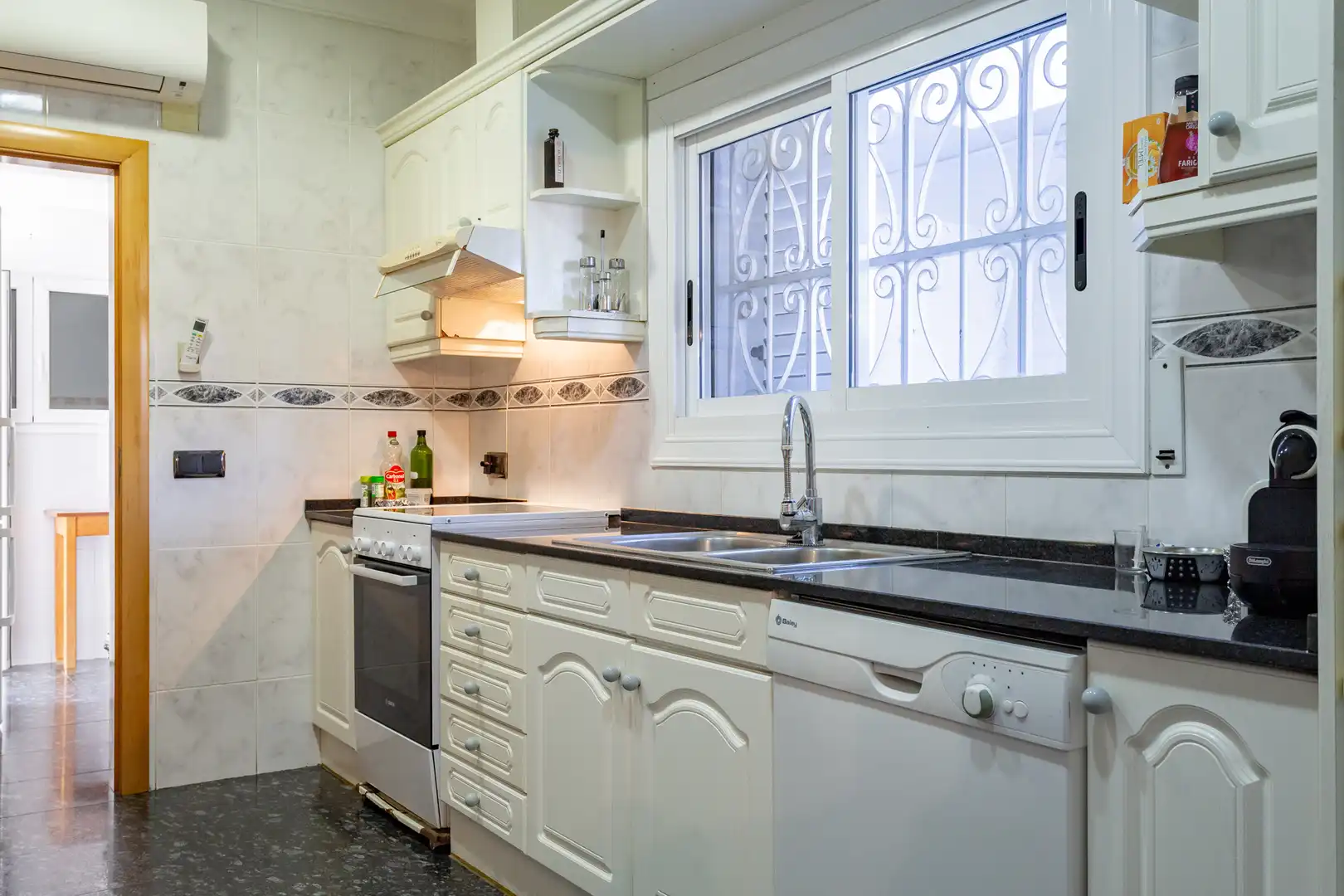 Chalet con piscina en venta en Avinguda de la Diputació 98, imagen 14