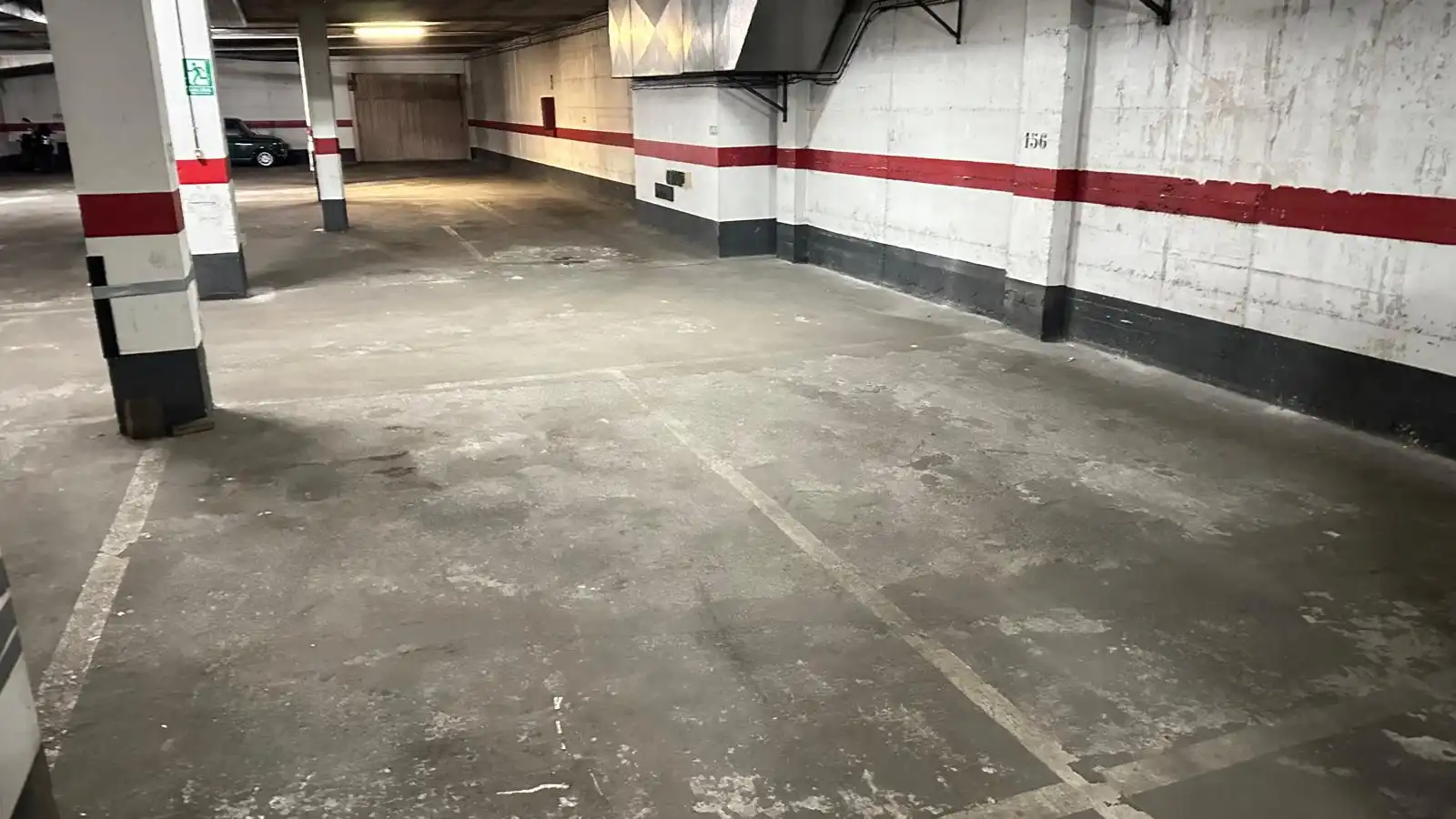 Parking de Piso en venta en Burgos con Calefacción, Parquet y Trastero