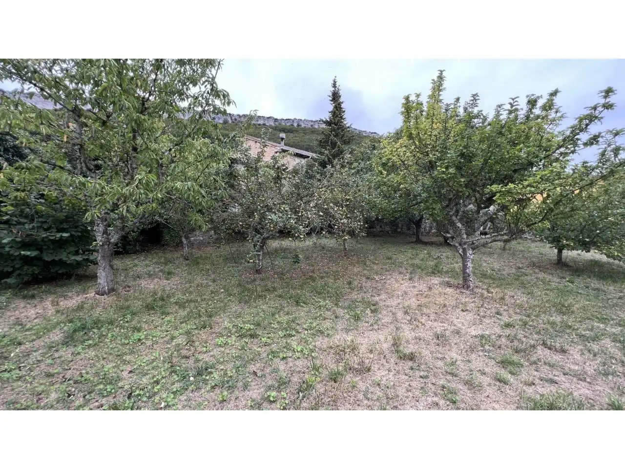 Detached homes for sale in Merindad de Sotoscueva  with Private garden, Terrace and Furnished