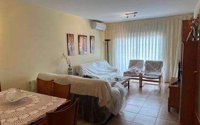 Living room of Flat for sale in Malgrat de Mar  with Air Conditioner, Heating and Furnished
