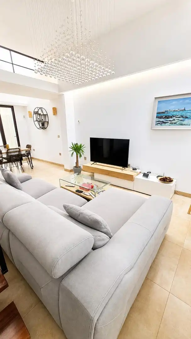 Sala de estar de Casa o chalet en venta en San Fernando con Calefacción, Terraza y Balcón