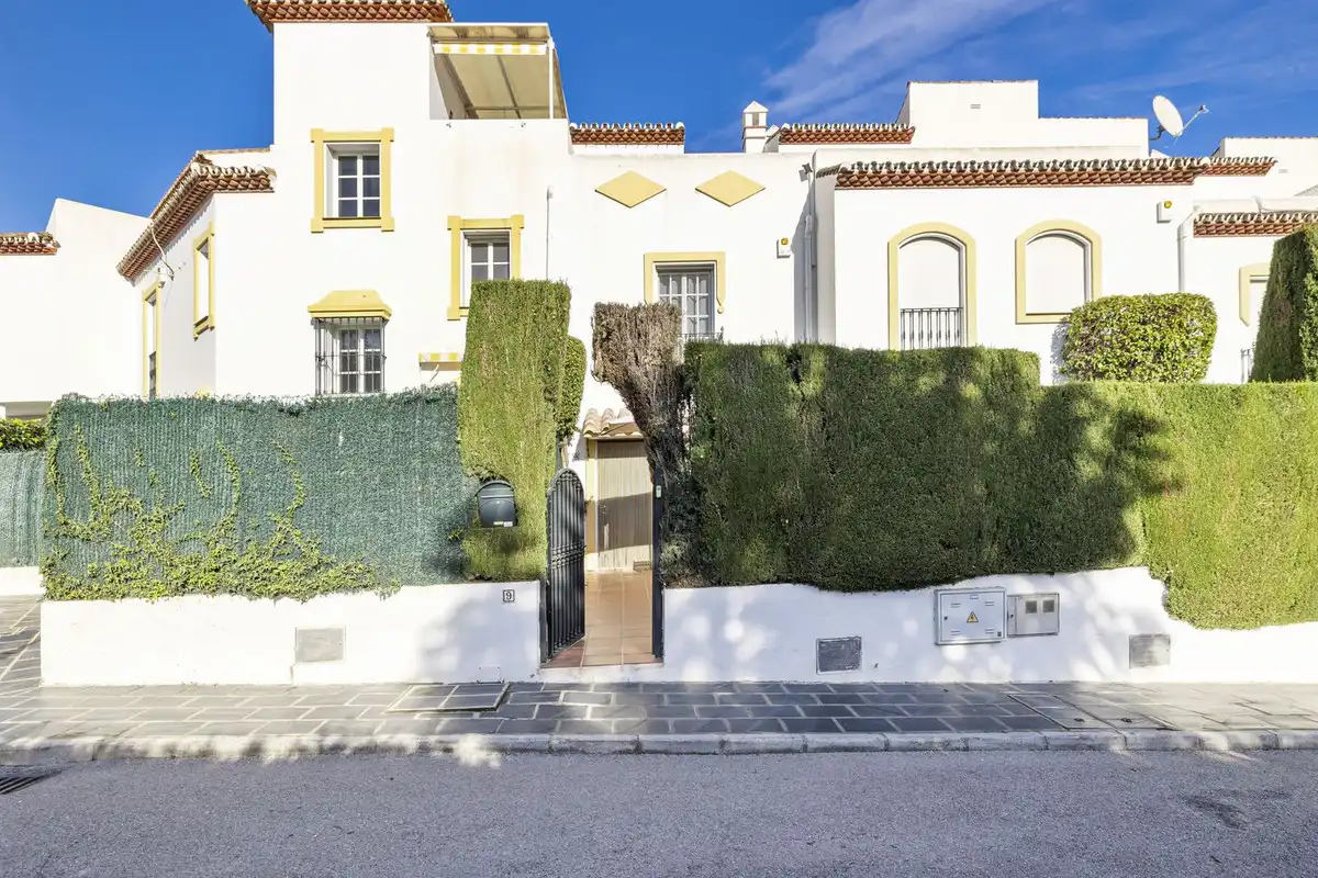 Adossat amb piscina en venda a Estepona - Estepona,Bel-Air,Avenida de Bel-Air, imagen 2