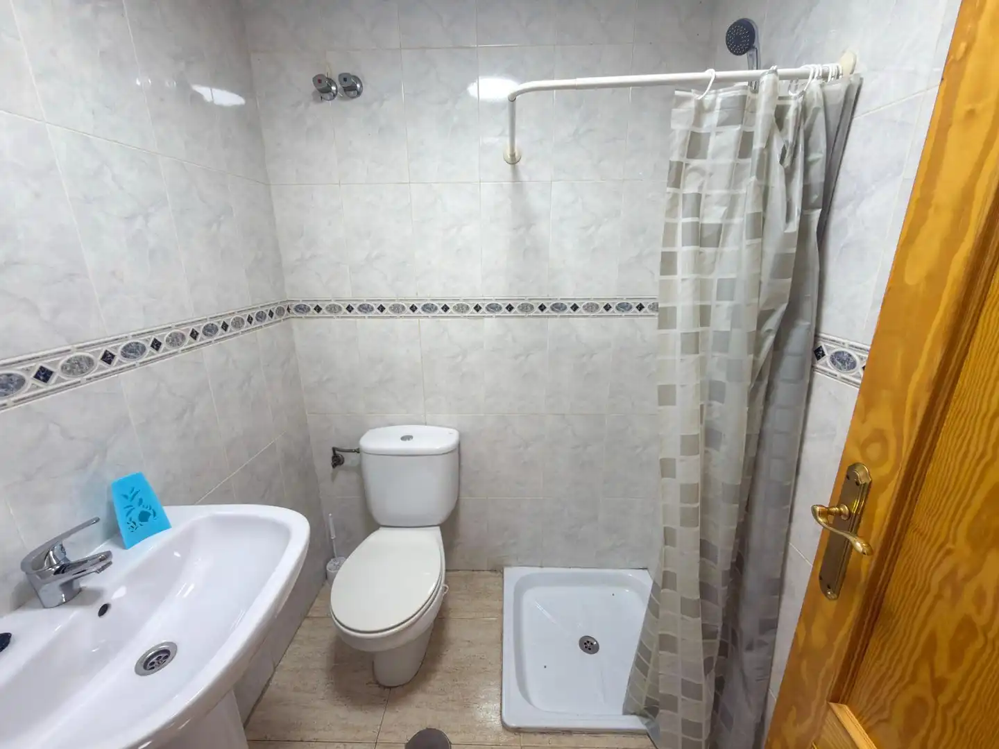 Bathroom of Flat for sale in Orihuela ciudad