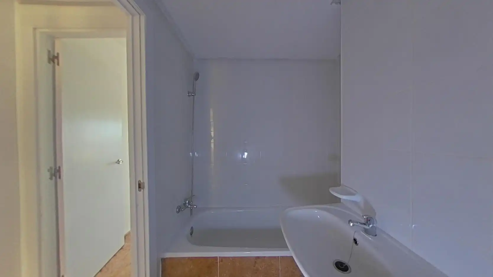 Baño de Piso en venta en Alicante / Alacant