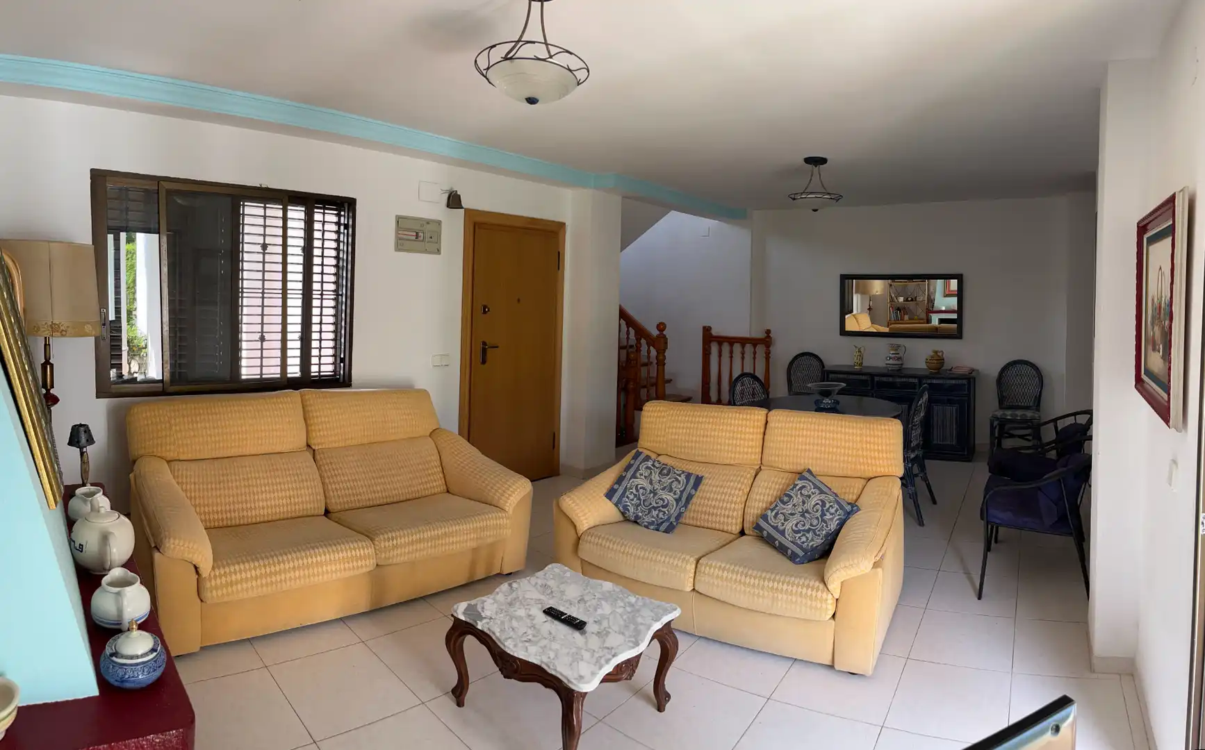 Sala d'estar de Casa o xalet en venda en Sueca amb Jardí privat, Terrassa i Moblat