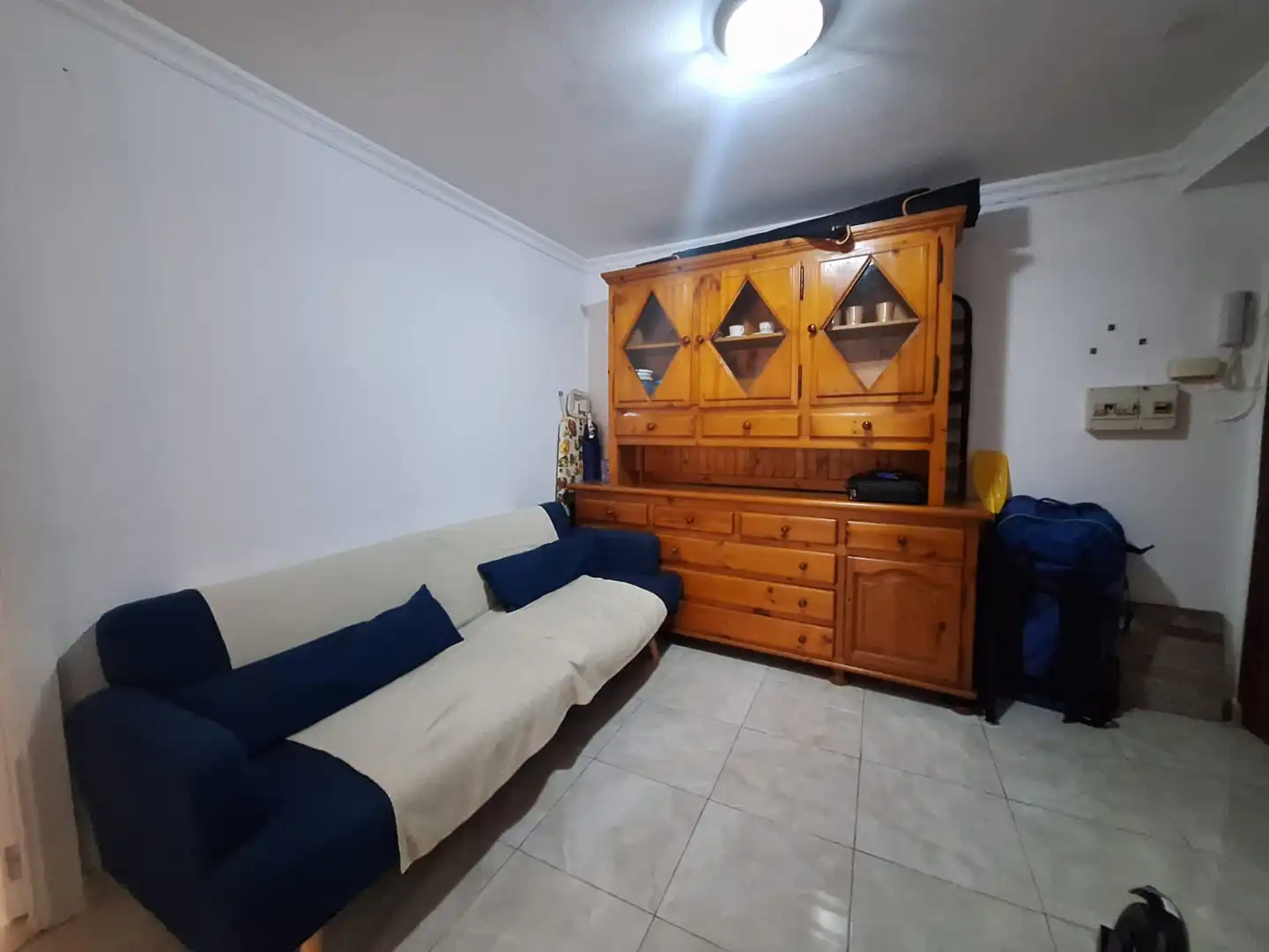 Wohnzimmer von Wohnung zur Miete in La Línea de la Concepción mit Möbliert, Ofen und Waschmaschine