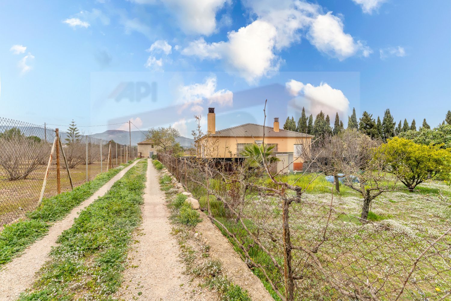 Vista exterior de Casa o chalet en venta en El Milà con Aire acondicionado y Calefacción