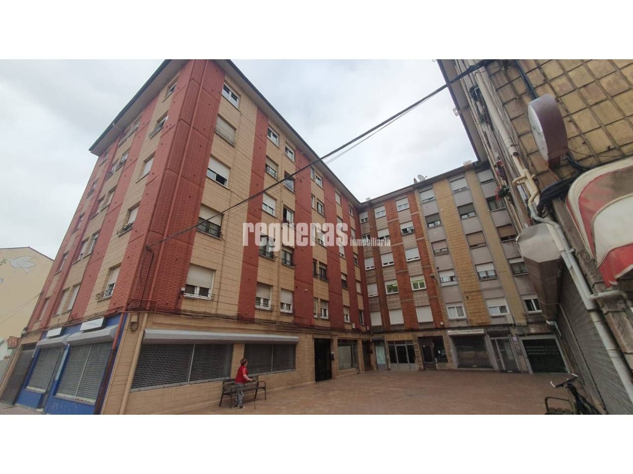 Exterior view of Flat for sale in Avilés  with Heating and Furnished