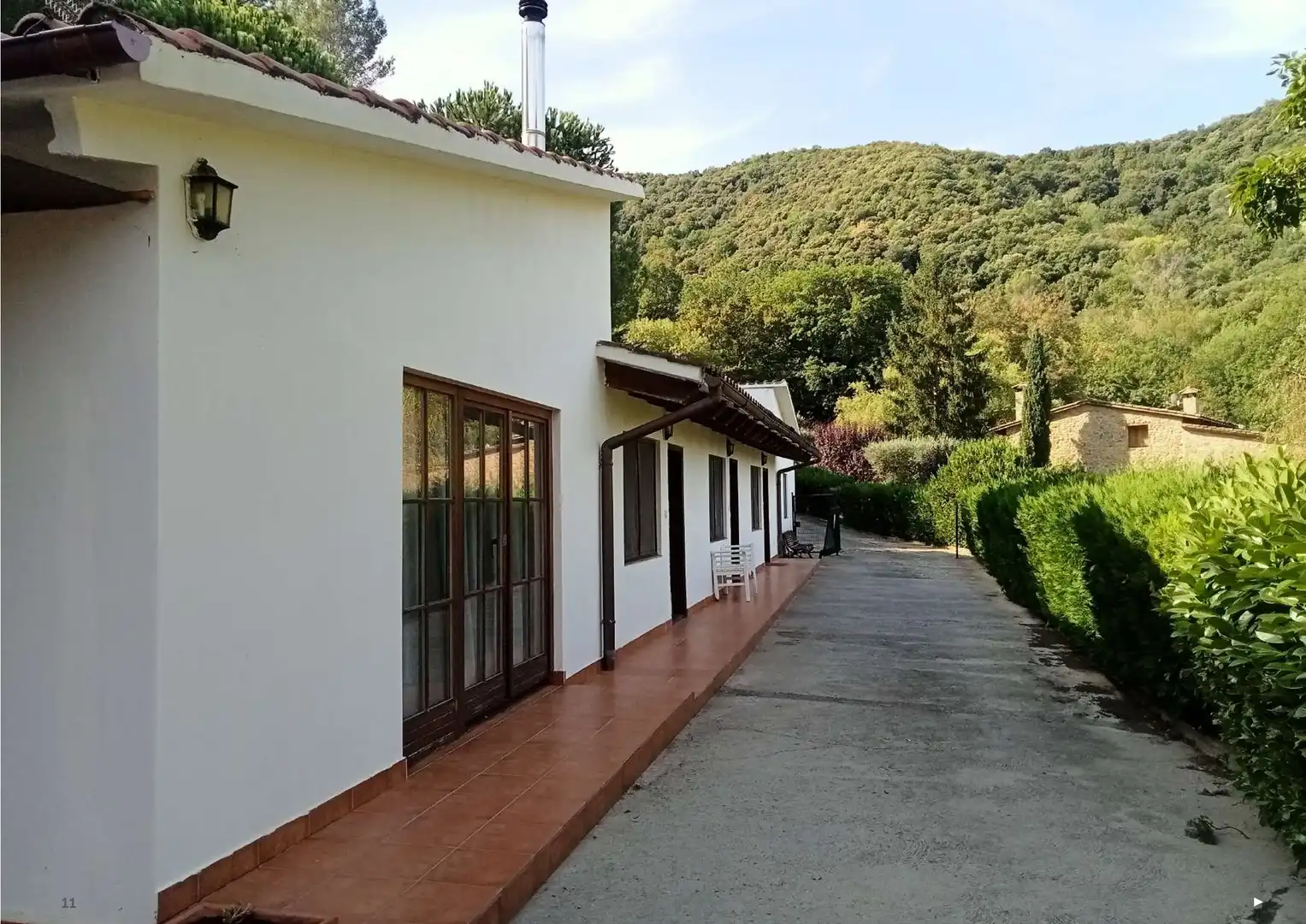 Vista exterior de Finca rústica en venda en Banyoles amb Calefacció, Jardí privat i Terrassa