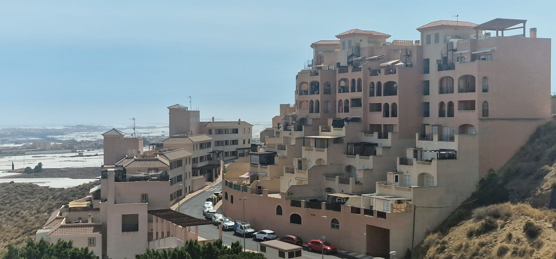 Exterior view of Flat for sale in Roquetas de Mar