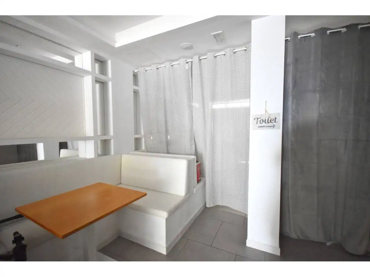 Business premises for sale in Paseo Magdalena Rigo Lliteras 28, imagen 8