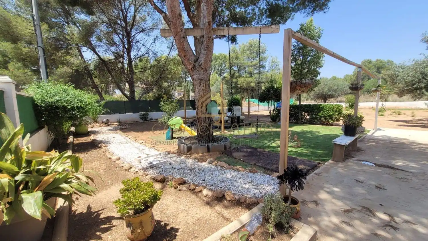 Casa o chalet de alquiler en Calle Segart, Los Pinares - La Masia