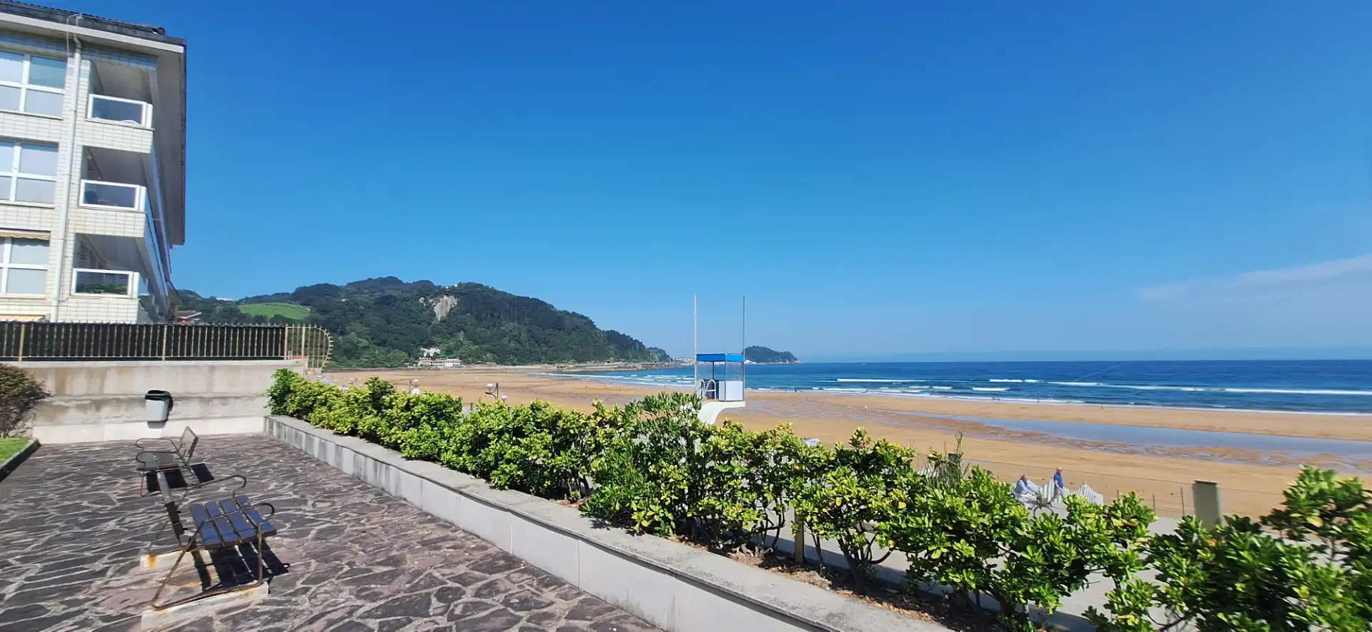 Außenansicht von Wohnungen zur Miete in Zarautz mit Möbliert, Ofen und Waschmaschine
