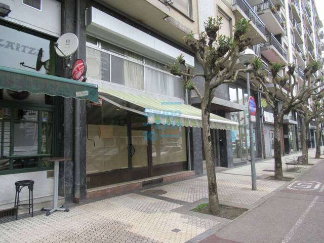 Local comercial en Alquiler en Balleneros Kalea en Anoeta