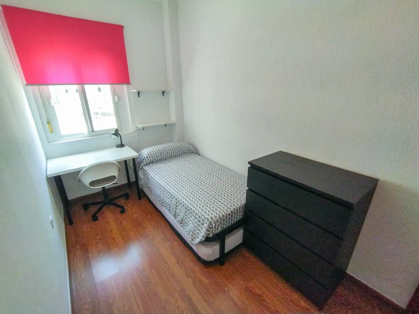 Bedroom of Flat for rent in Cádiz  with Parquet flooring, Furnished and Oven
