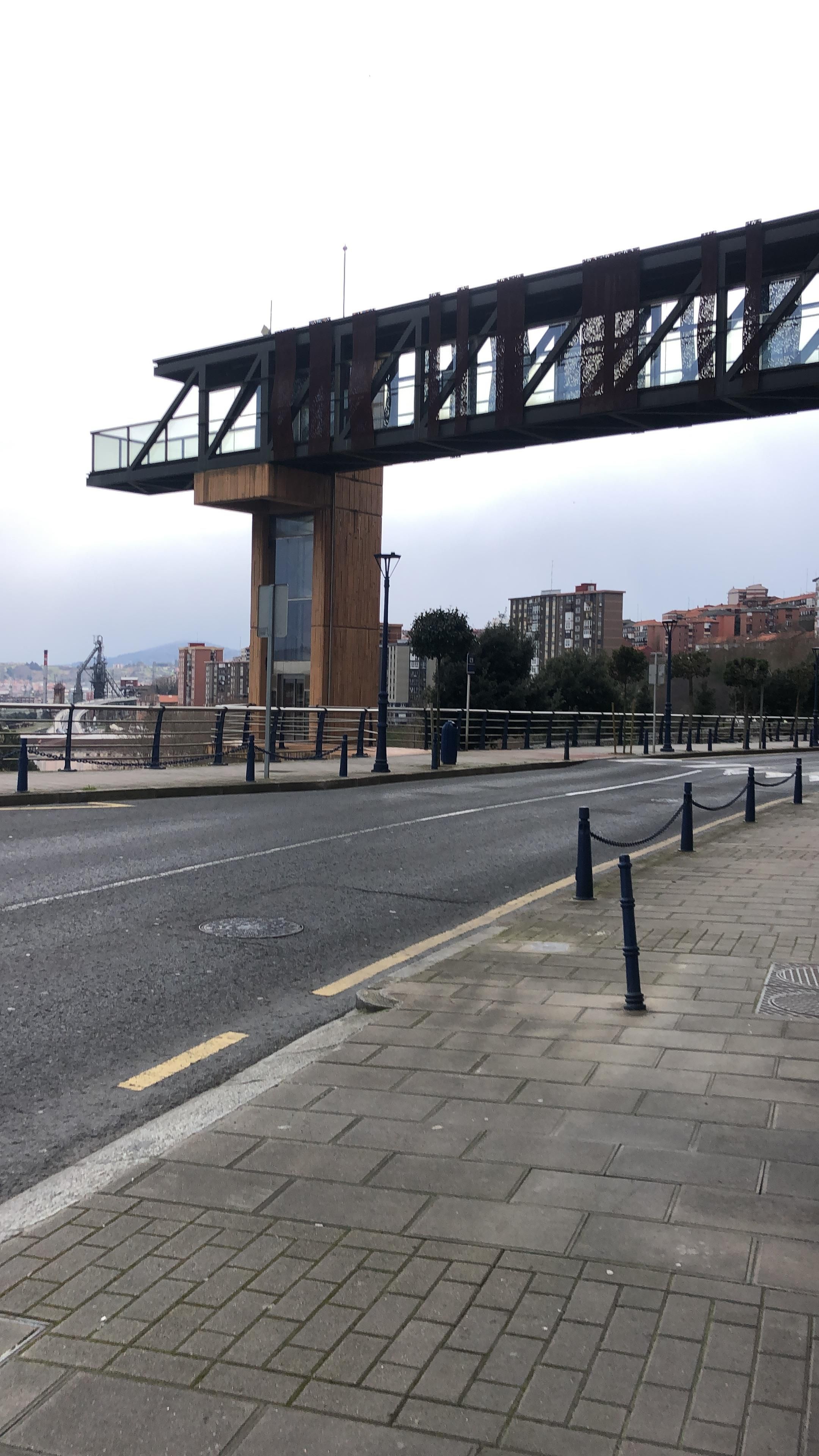 Exterior view of Flat for sale in Portugalete  with Terrace, Storage room and Furnished
