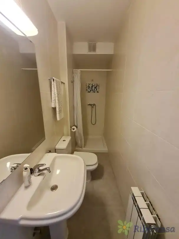 Baño de Casa o chalet en venta en Cintruénigo con Aire acondicionado, Calefacción y Jardín privado