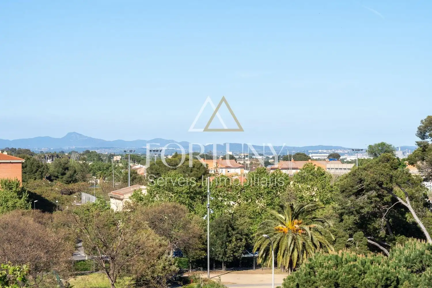 Àtic en venda en Reus amb Piscina