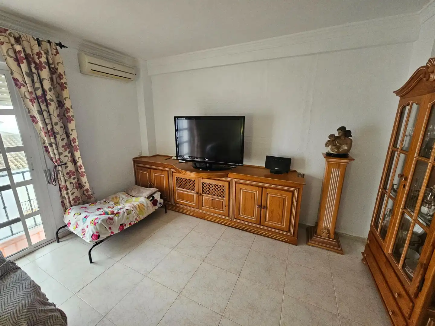 Sala de estar de Piso en venta en Vejer de la Frontera con Amueblado y Balcón