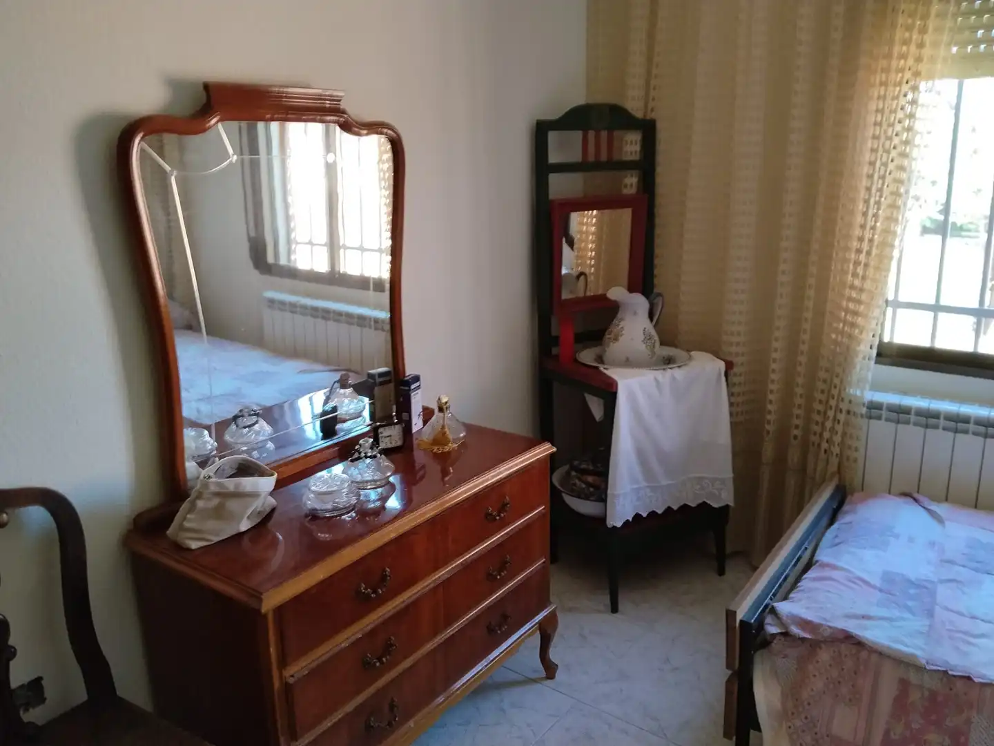 House with garden for sale in Calle Conde Vallellano, imagen 16