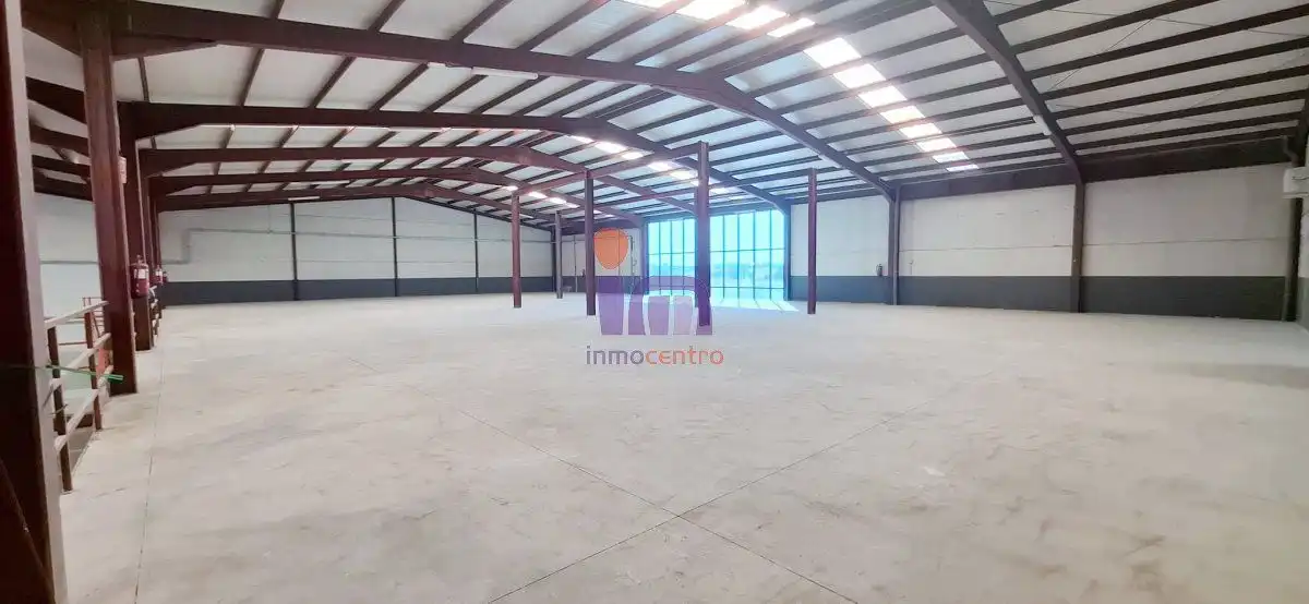 Fabrikhallen zur Miete in Valdepeñas