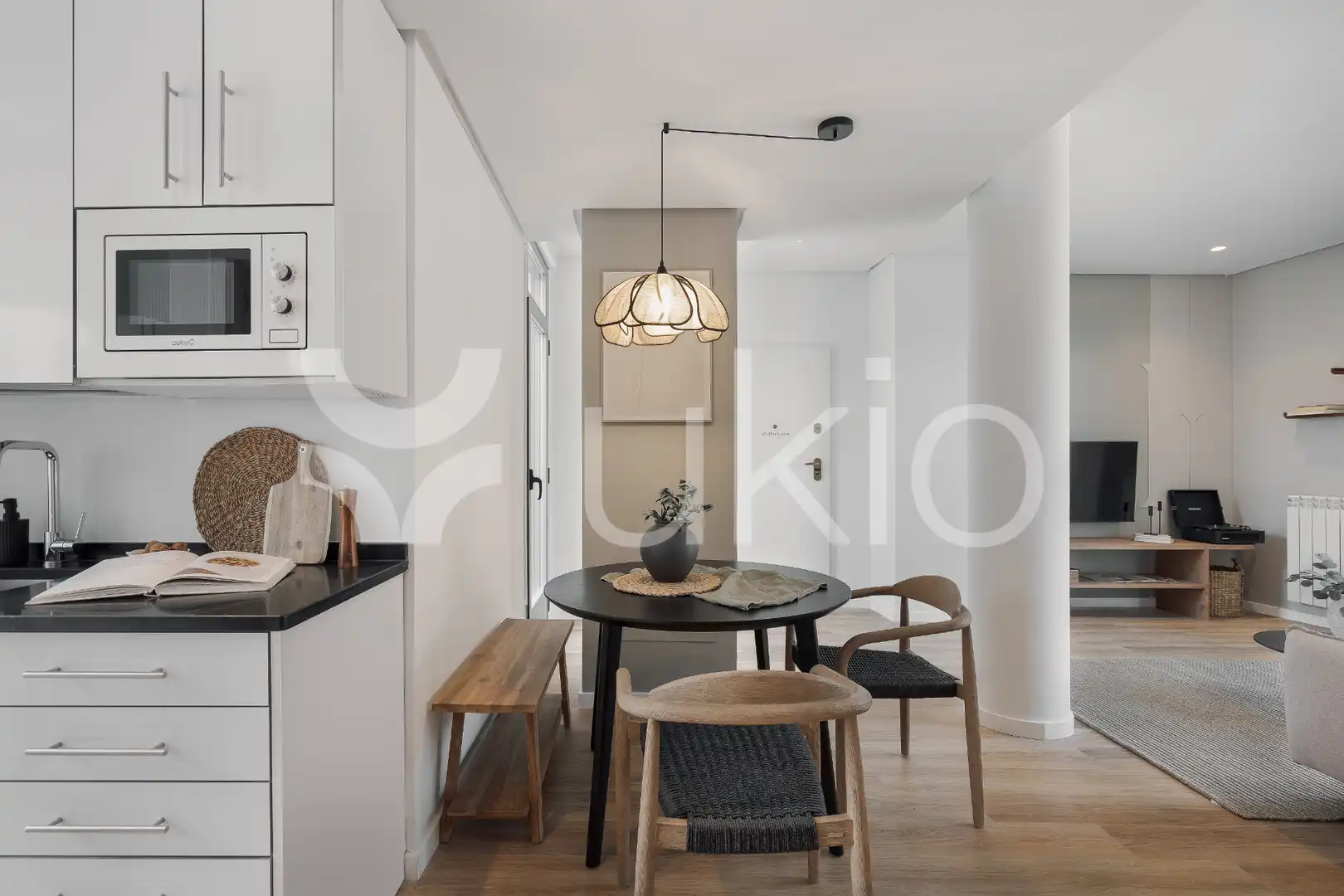 Cuina de Apartament de lloguer en Madrid amb Aire condicionat, Calefacció i Terrassa