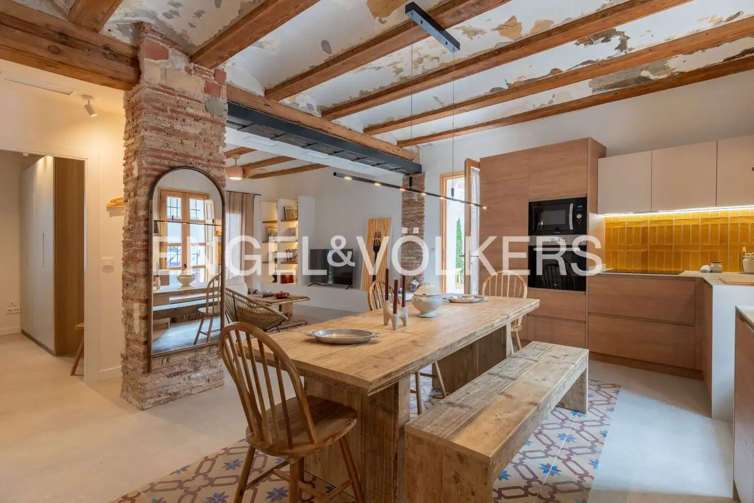 Cuina de Pis de lloguer en Valencia amb Aire condicionat, Calefacció i Terrassa