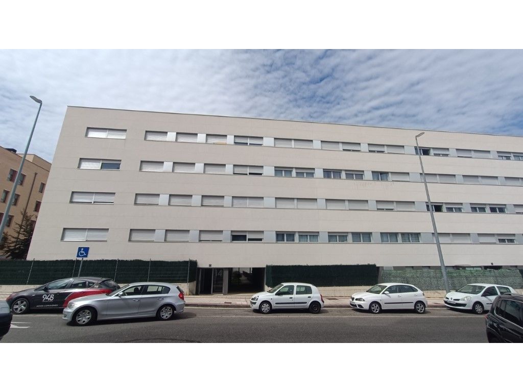Exterior view of Flat to rent in Egüés