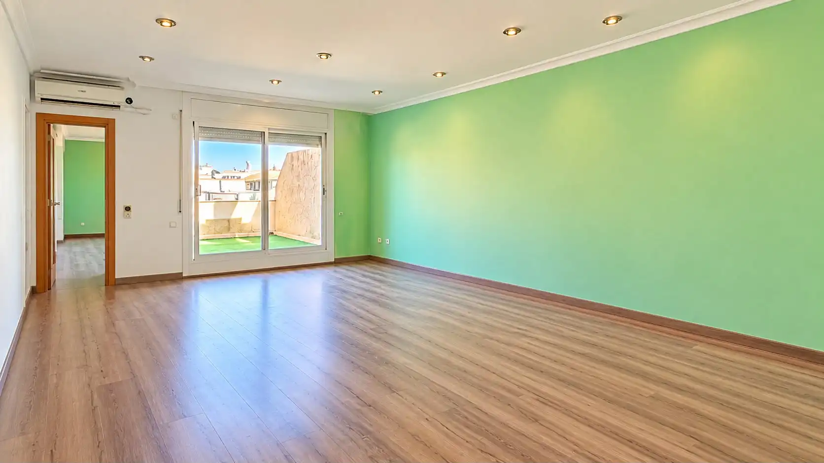 Sala d'estar de Dúplex en venda en Montcada i Reixac amb Terrassa