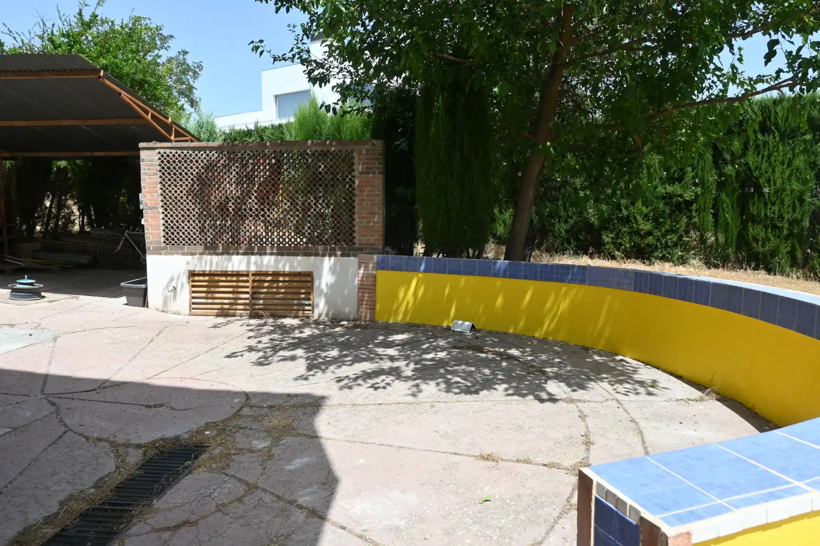 Piscina de Casa o xalet en venda en Las Gabias amb Jardí privat, Terrassa i Traster