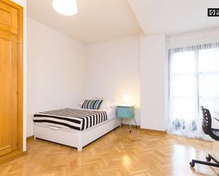 Bedroom of Flat to share in  Madrid Capital  with Air Conditioner, Heating and Terrace