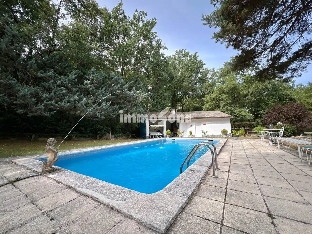 Piscina de Casa o chalet en venta en Muntanyola con Aire acondicionado, Calefacción y Jardín privado