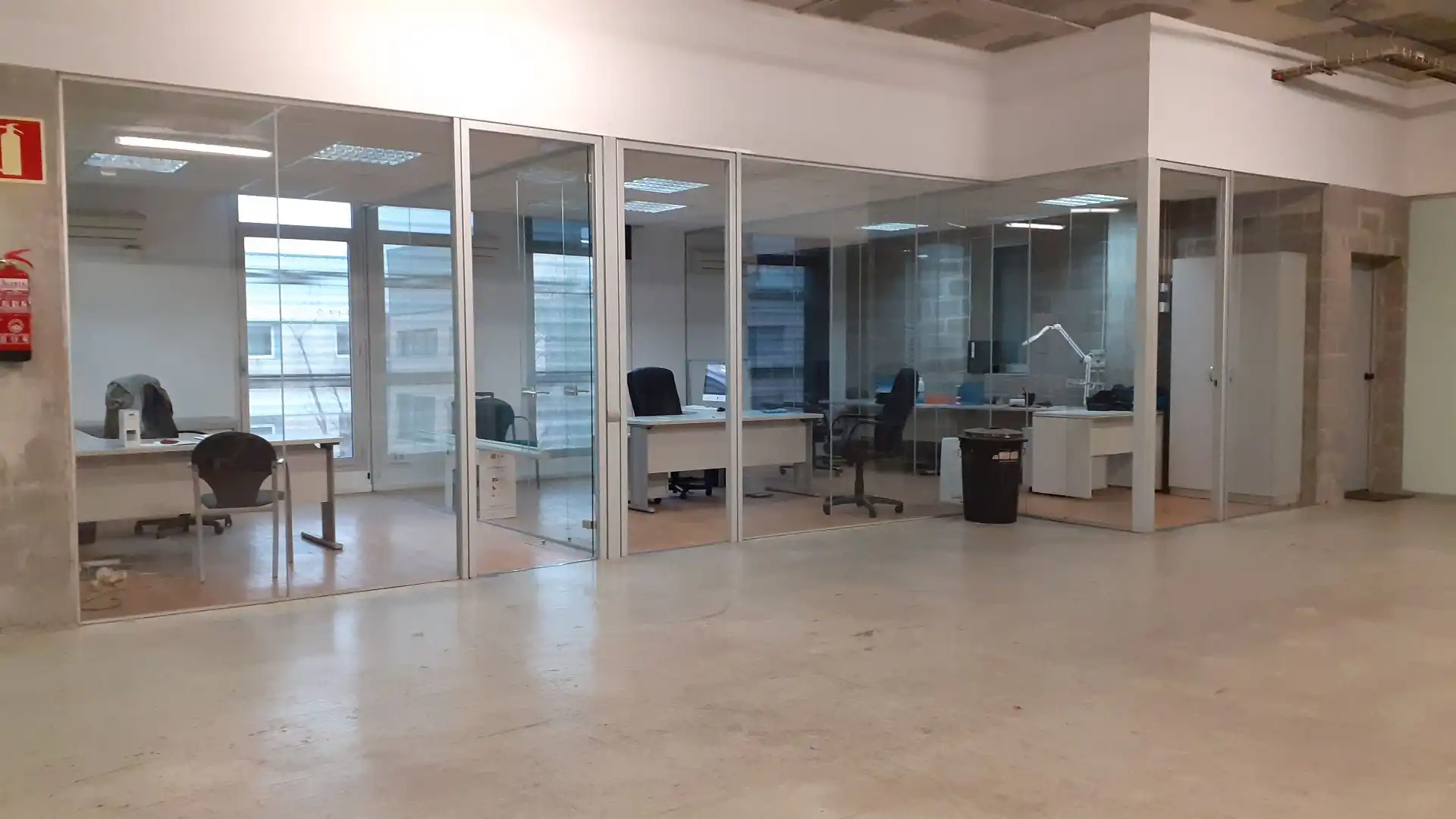 Fabrikhallen zum Verkauf in L'Hospitalet de Llobregat