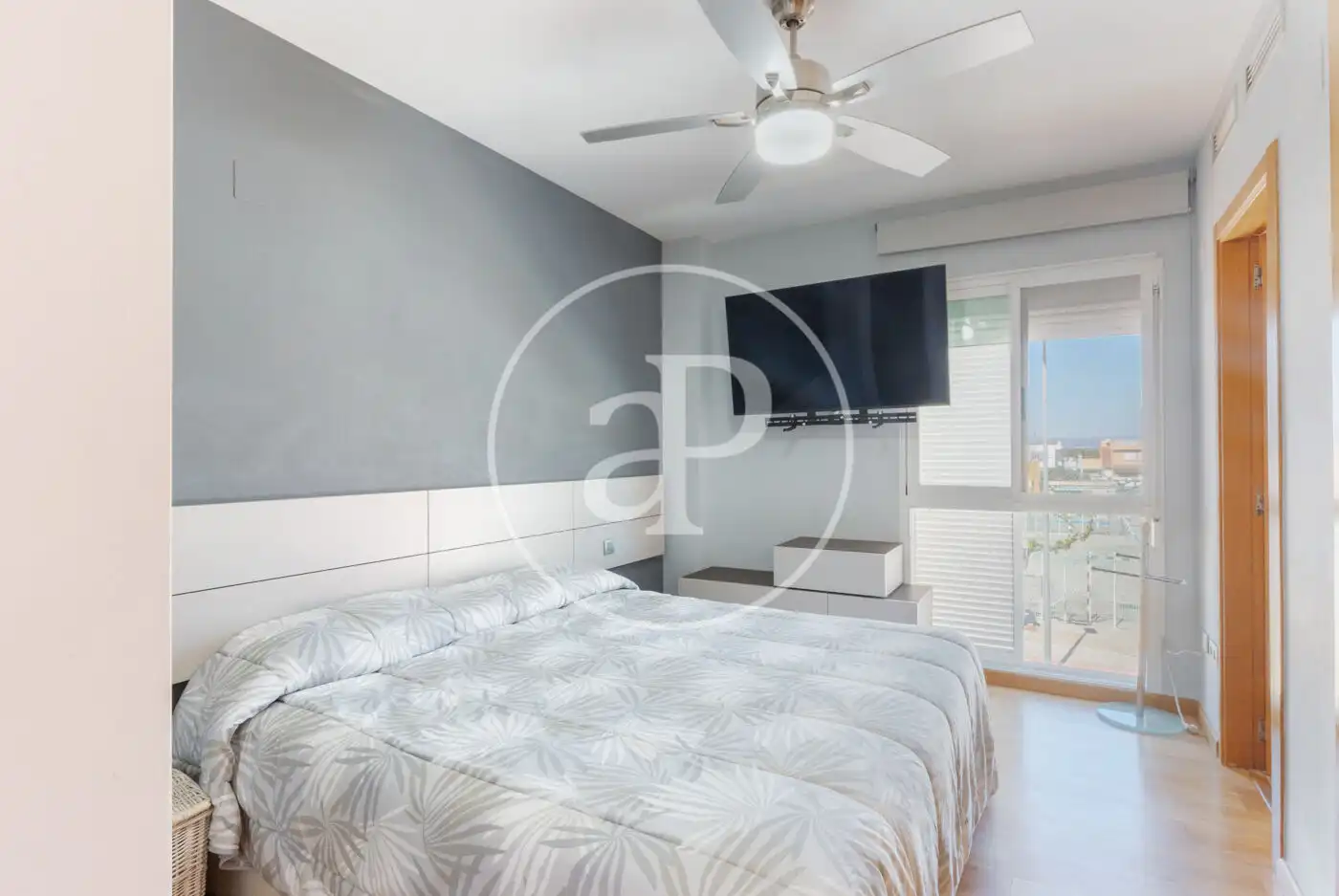 Habitación de Casa adosada en venta en Burriana / Borriana con Aire acondicionado, Calefacción y Jardín privado
