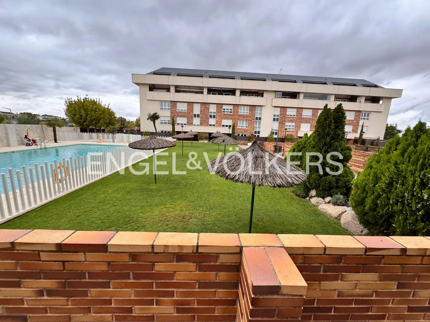 Terrace of Flat for rent in Majadahonda  with Air Conditioner, Heating and Private garden