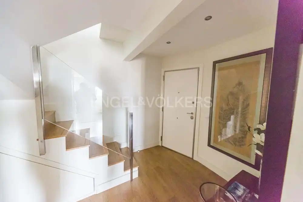 Attic for sale in Madrid  with Air Conditioner, Heating and Terrace