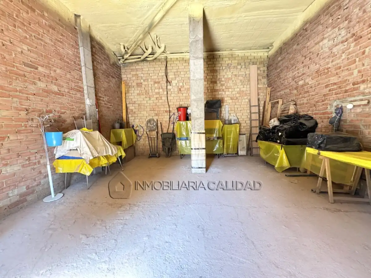 Local en venta en Burgos con Calefacción