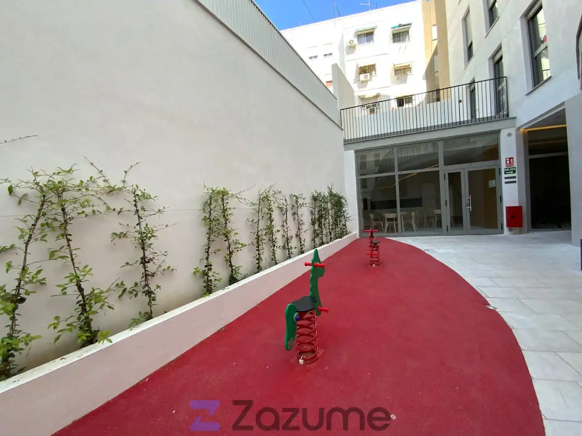 Terrace of Flat for rent in Valencia  with Air Conditioner, Heating and Private garden