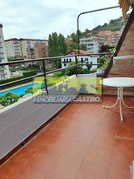Terrace of Flat for rent in Castro-Urdiales  with Furnished